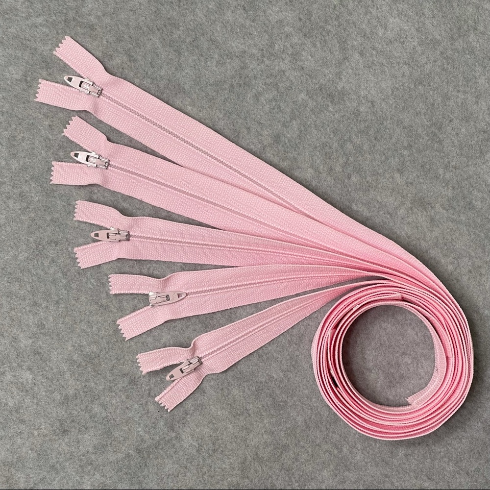 All Purpose Polyester Zipper Bundle (21 1/2”)
